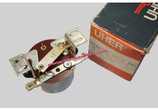 REGULATEUR UHER 12V 09.323 11AMP  POUR DYNAMOS...TRACTEURS DIVERS