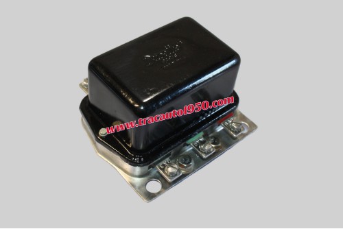 REGULATEUR DUCELLIER 12V 15A 8207D POUR DYNAMOS 12V...SIMCA MATIC ARONDE P60