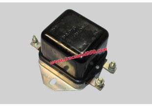 REGULATEUR PARIS RHONE 6V XD 212 35A POUR DYNAMOS G10C 9/11...RENAULT DAUPHINE R3 R4L ESTAFETTE