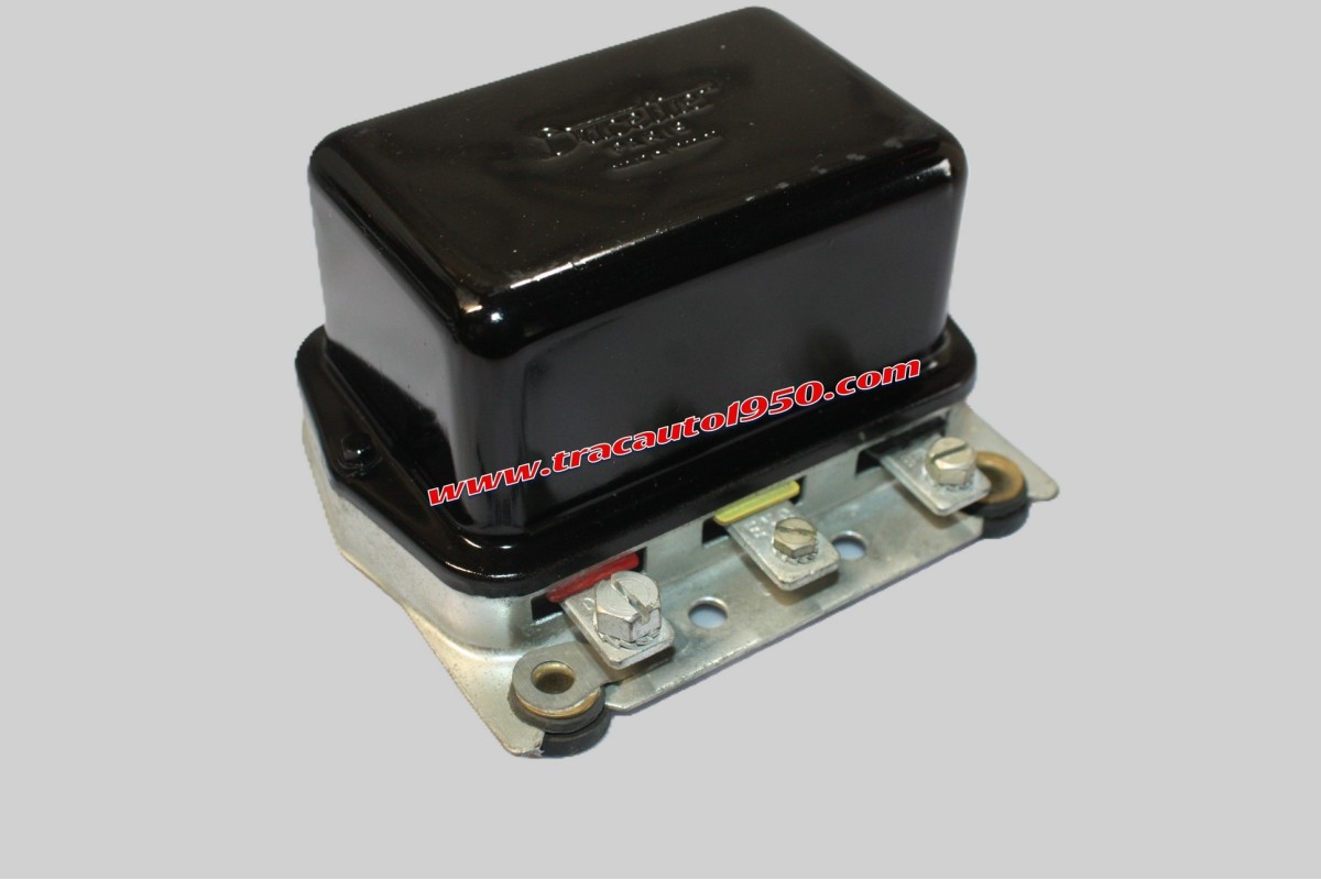 REGULATEUR DUCELLIER 6V 24A 8325 B POUR DYNAMOS 7276 A/G/H...CITROEN 2CV DYANE 6V