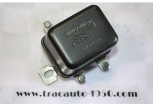 REGULATEUR DUCELLIER 12V 25A 8342A  POUR DYNAMOS 12V...AMI 6 12V DAF PANHARD PEUGEOT RENAULT TRACTEURS