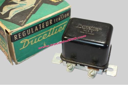 REGULATEUR DUCELLIER 12V 10A 8269A POUR DYNAMOS 12V...PANHARD DYNA PEUGEOT 201 SIMCA 6 ROVIN