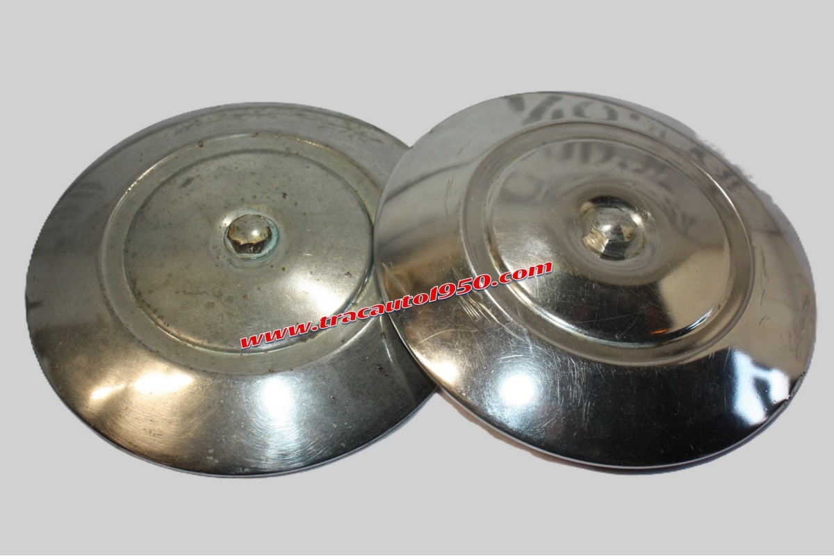 LOT DE 2 ENJOLIVEURS DE ROUE INOX Ø 195MM...RENAULT R4 1ER MODELES