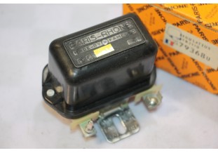 REGULATEUR PARIS RHONE 12V AYB 2110 POUR ALTERNATEURS...AUTOS DIVERS