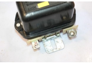 REGULATEUR PARIS RHONE 12V AYB 2110 POUR ALTERNATEURS...AUTOS DIVERS
