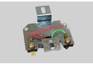 REGULATEUR MOTOROLA 14V 505-45 9RH-7013 POUR ALTRENATEURS TRIPHASES...AUTOS DIVERS