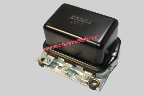 REGULATEUR DUCELLIER 6V 30A 8184D POUR DYNAMOS 6V...CITREN DS 19 ID 19 6V