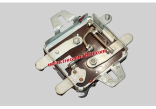 REGULATEUR CIBIE 6V 30A TYPE P30 POUR DYNAMOS 6V...ID DS 19 FORD VEDETTE DAUPHINE FLORIDE ESTAFETTE