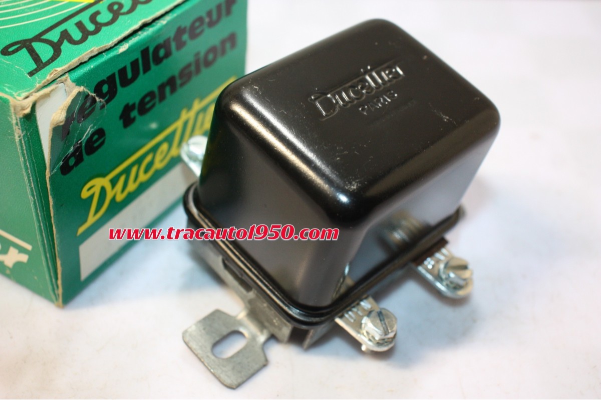 REGULATEUR DUCELLIER 12V 14A 8267A POUR DYNAMOS 12V...AUTOS TRACTEURS DIVERS