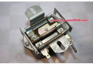 REGULATEUR DUCELLIER 14V 8364 POUR ALTERNATEURS...PEUGEOT 204 304 404 504 J7