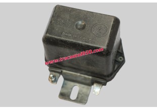REGULATEUR SEV MARCHAL 14V 72710202 POURS ALTERNATEURS...AUTOS DIVERSES