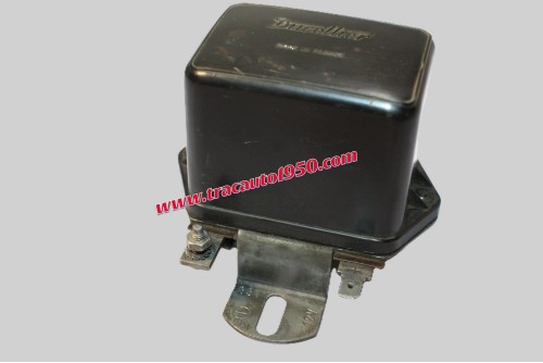 REGULATEUR DUCELLIER 14V 8371 pour ALTERNATEURS...AUTOS DIVERS voir descriptif