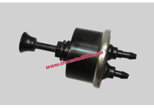 POMPE LAVE GLACE MANUELLE INTEUROPA 2474  2 SORTIES..AUTOS ANCIENNES DIVERS