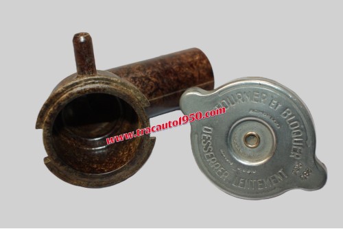 GOULOTTE DE REMPLISSAGE DE RADIATEUR D'EAU Ø/32mm + BOUCHON AC DELCO 280/RC4..DAUPHINE FLORIDE