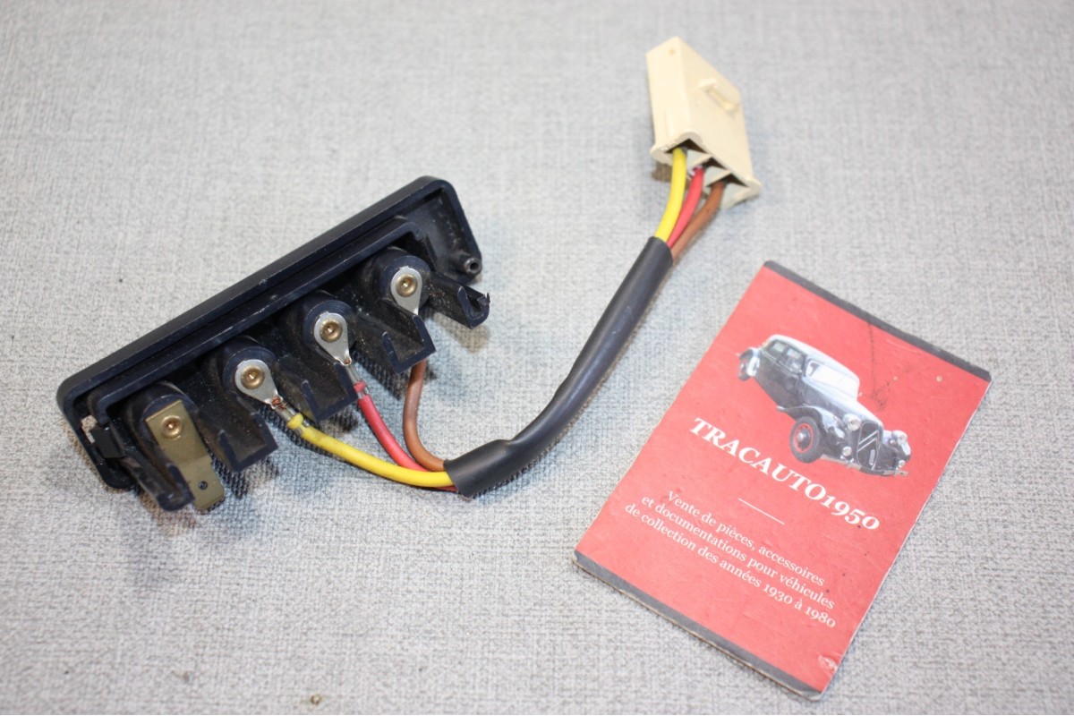 CONTACTEUR OU INTERRUPTEUR POUR HAYON PEUGEOT 6366-17...104 ZS TALBOT SAMBA CITROEN LN