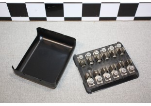 BORNIER FERRAND 5444 POUR 6 FUSIBLES EN VERRE...AUTOS TRACTEURS CAMIONS ANCIENS