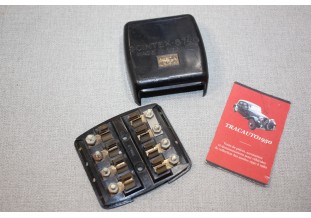 BOITE A FUSIBLES SCINTEX 6740  4 FUSIBLES...AUTOS ANCIENNES DIVERS