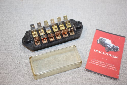 BOITE A FUSIBLES FORD 11409719 6FUSIBLES...FORD DIVERS