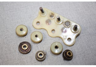 BORNIER A FUSIBLES 3 BORNES 3 FUSIBLES PEUGEOT...PEUGEOT 203 403 404 D3A D4A D4B