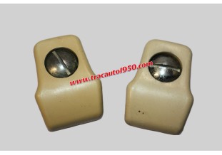 PAIRE DE BOUTONS OU POIGNEE DE FERMETURE DE VITRE COULISSANTE BEIGE...RENAULT R4