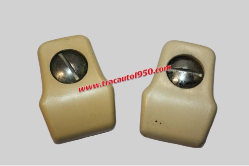 PAIRE DE BOUTONS OU POIGNEE DE FERMETURE DE VITRE COULISSANTE BEIGE...RENAULT R4