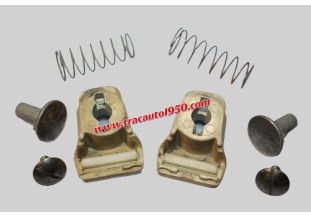 PAIRE DE BOUTONS OU POIGNEE DE FERMETURE DE VITRE COULISSANTE BEIGE...RENAULT R4