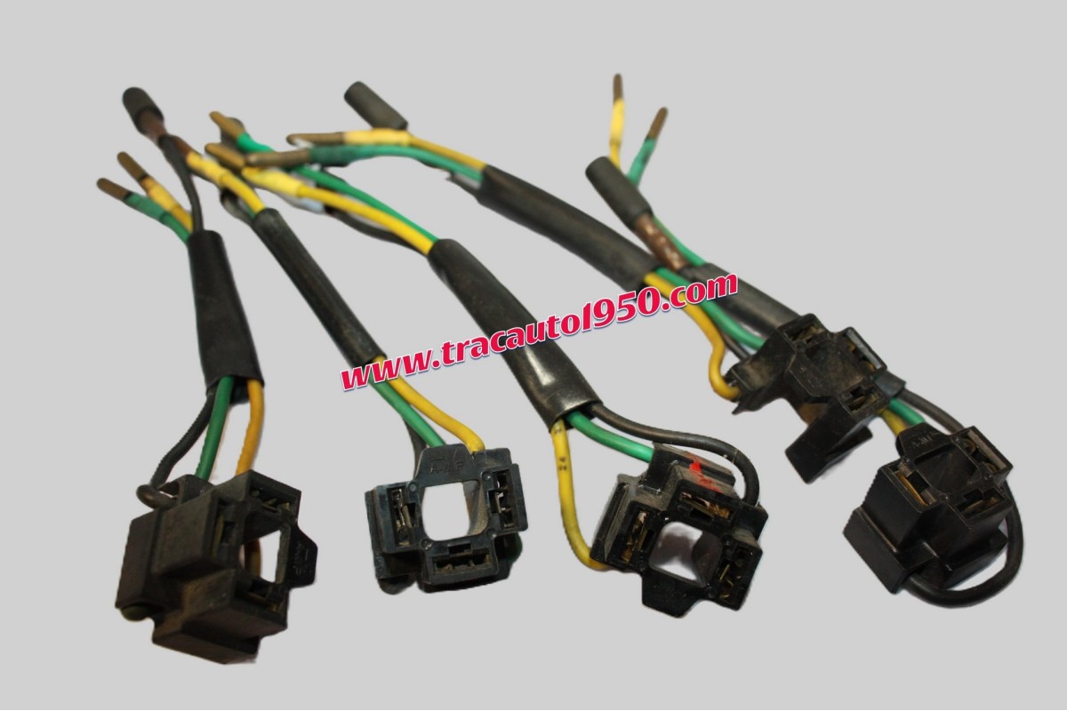 LOT DE 5 CONNECTEURS CODE/PHARE/H4...AUTOS DIVERS