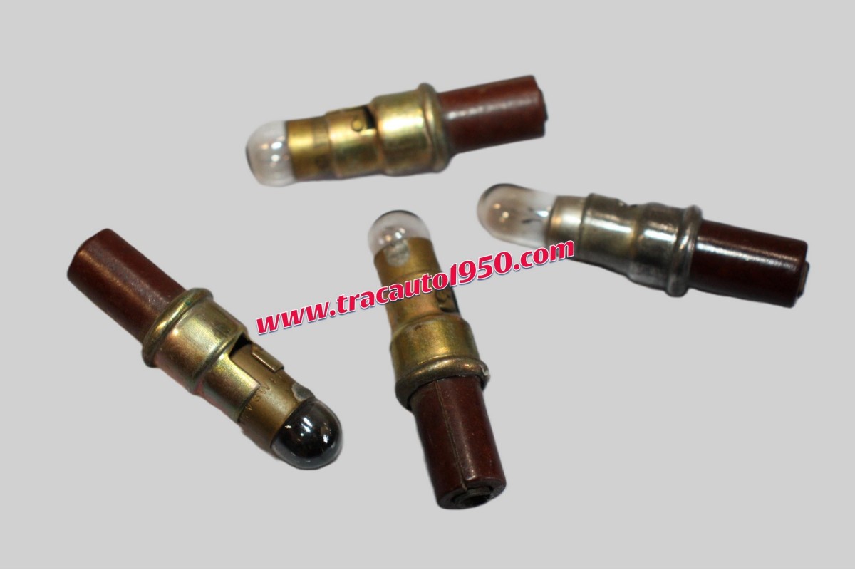 UN LOT DE 4 PORTES AMPOULE D'ECLAIRAGE DE TABLEAU DE BORD...AUTOS DIVERS