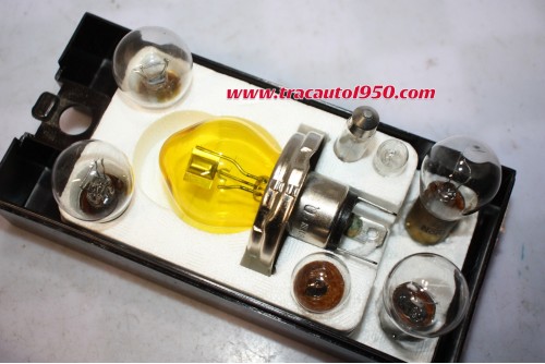 cOFFRET DE LAMPES DE SECOURS ARCOLL 12V CE 60/55W P43T...AUTOS DIVERSES