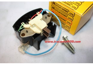 REGULATEUR MOTEMTRONIC 2001312 POUR ALTERNATEURS PARIS RHONE....AUTOS DIVERS
