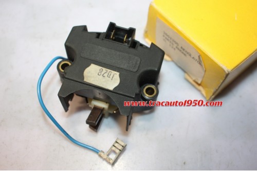 REGULATEUR MOTEMTRONIC 2001205 POUR ALTERNATEURS PARIS RHONE....AUTOS DIVERS