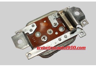 REGULATEUR BOSCH 7V 0190215006 23AMP...CITROEN 2CV TRACTEURS DIVERS