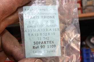 CHARBONS PX 50 POUR ALTERNATEUR 12V PARIS RHONE...CITROEN DS RENAUL...