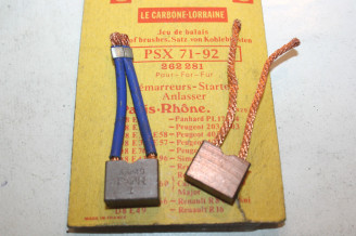 CHARBONS PSX 71-92 POUR DEMARREUR PARIS RHONE...PL17 203 403 404 FLORIDE DAUPHINE R8