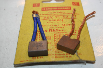 CHARBONS PSX 71-92 POUR DEMARREUR PARIS RHONE...PL17 203 403 404 FL...