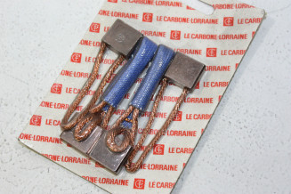 CHARBONS LASX 17-23 POUR DEMARREUR LUCAS...AUSTIN FORD SUNBEAM TRIU...