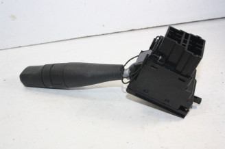 COMMODO D'ECLAIRAGE/CLIGNOTANT/KLAXON JAEGER...POUR PEUGEOT 106......