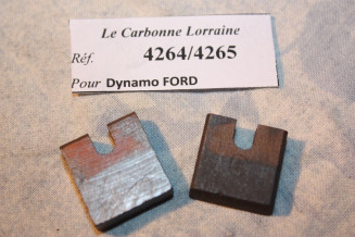 CHARBONS 4264/4265 pour DYNAMOS FORD...AUTOS FORD A AA AF B V8 1935 voir descriptif