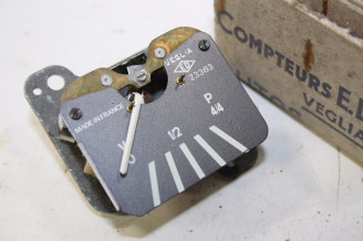 RECEPTEUR D'ESSENCE DE COMPTEUR VEGLIA 23363 12V...POUR PEUGEOT 40...