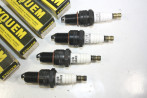 JEU DE 4 BOUGIES EYQUEM 80 LS...SIMCA 1000 RALLYE MATRA RENAULT R5 ...