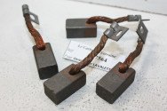 CHARBONS 17564 POUR DEMARREURS LAVALETTE-BOSCH...CAMIONS SAURER REN...