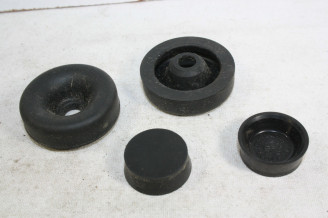 NECESSAIRE DE REPARATION DE CYLINDRE DE ROUE AR 553036..PANHARD DYN...