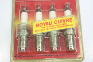 JEU DE 4 BOUGIES MARCHAL M112...CITROEN VISA GTI SEAT mot PORSCHE J...