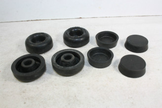 NECESSAIRE DE REPARATION DE CYLINDRE DE ROUE AV 553089..RENAULT R3 ...