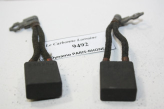CHARBONS 9492 POUR DYNAMOS PARIS-RHONE...POUR AUTOS CAMIONS TRACTEU...